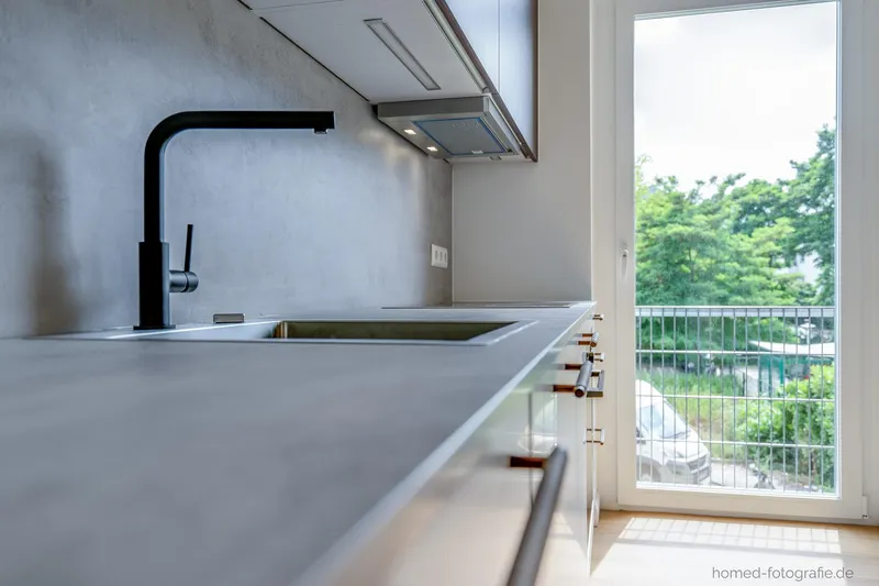 Frisch kernsanierte 3-Zimmer-Altbauwohnung in Berlin-Köpenick mit Balkon — photo 1